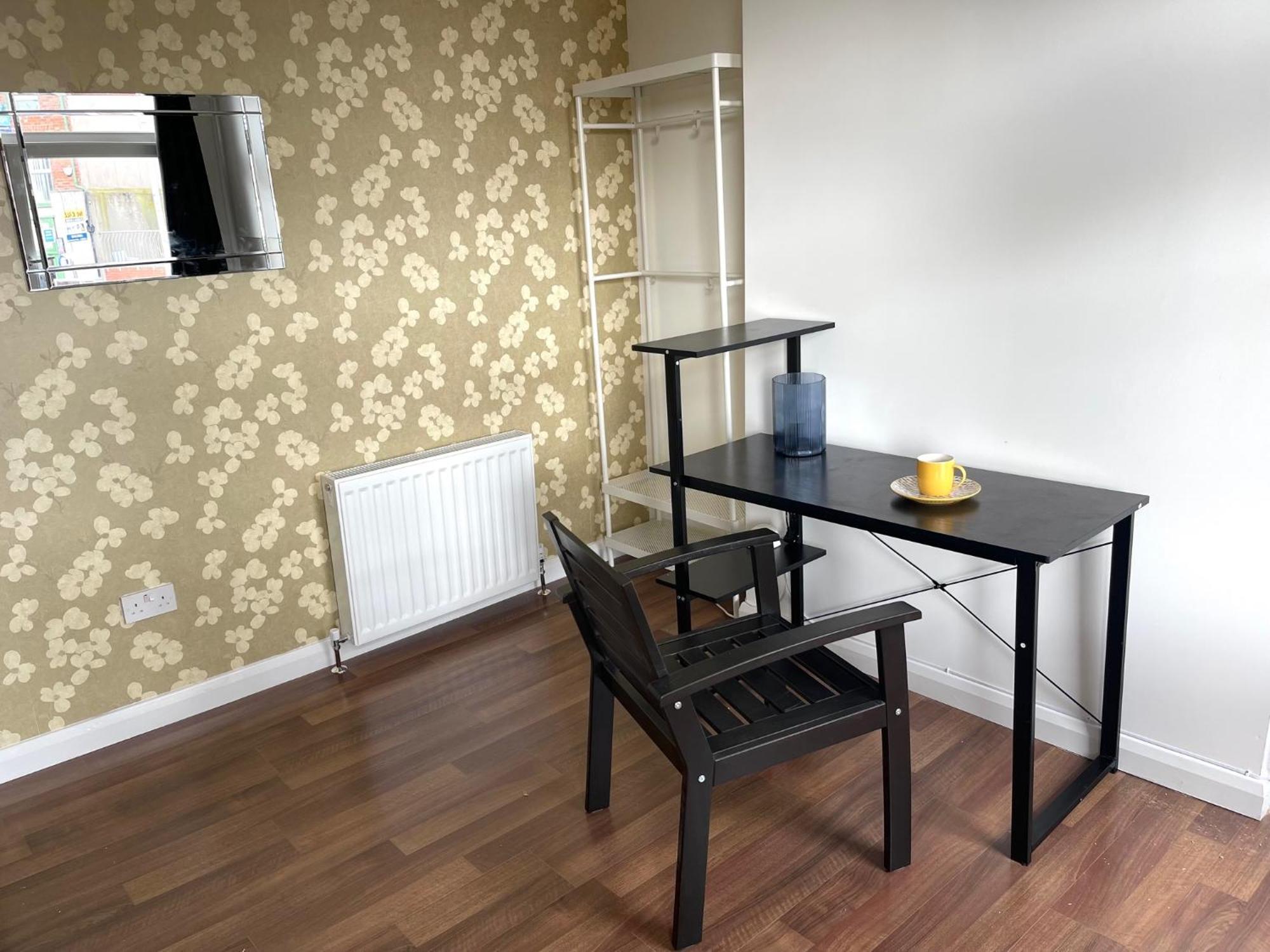 Entire Yellowapt Near Belfast City Centre - Free Parking - Up To 3 Guests - 2 Beds Eksteriør bilde